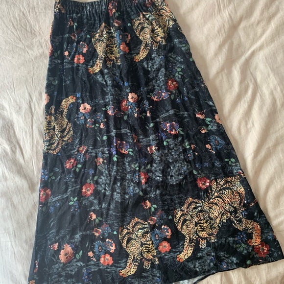 Urban Outfitters Maxi Skirt - Picture 1 of 3